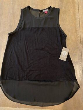 Vince Camuto Black Sleeveless Sheer-Hem Tank